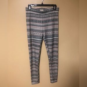 Aztec Print Legging Gray Pink Holiday Pattern Ardene Tights Size Large